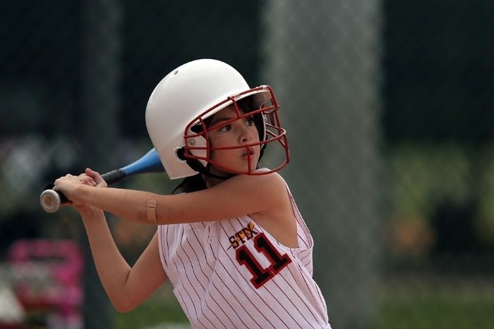 softball sports in abu dhabi, best sporting clubs in abu dhabi