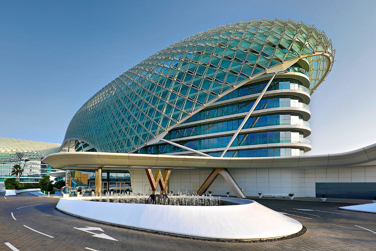 Staycations in Abu Dhabi, W Abu Dhabi - Yas Island, staycations Abu Dhabi, Abu Dhabi staycations,