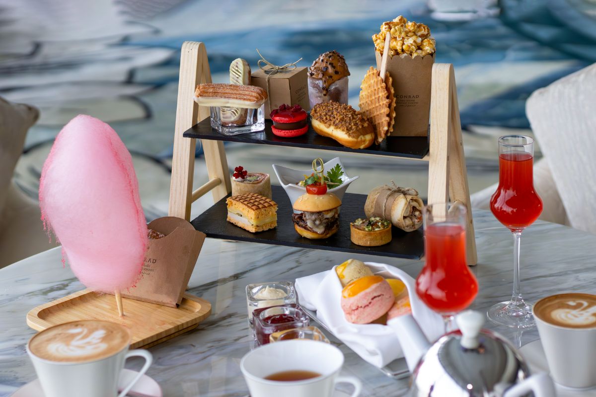 Afternoon Tea at Conrad Abu Dhabi Etihad Towers