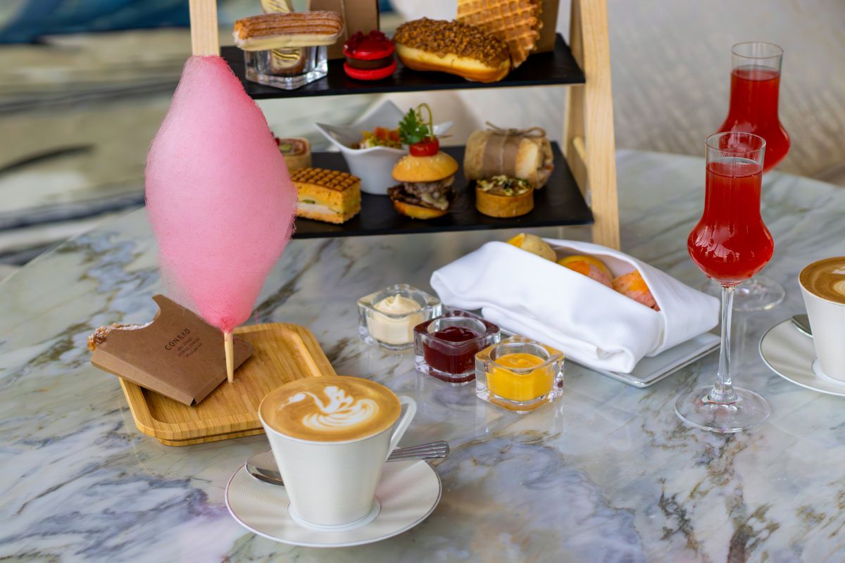 Afternoon Tea at Conrad Abu Dhabi Etihad Towers