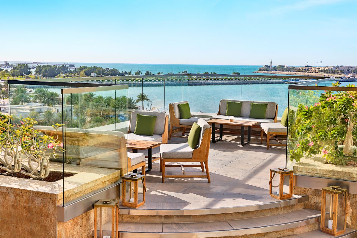 Azura Panoramic Lounge St. Regis Abu Dhabi