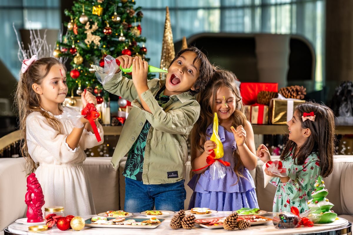 Christmas in Abu Dhabi 2023 at Grand Hyatt Abu Dhabi, Christmas in Abu Dhabi 2023, Christmas in Abu Dhabi, gingerbread decoration, gingerbread cookies, gingerbread cookie decoration, gingerbread, gingerbread in abu dhabi