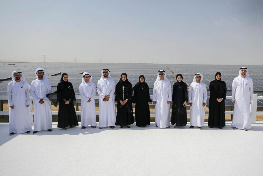 Solar Power Plant in Abu Dhabi, solar power, solar power plant, solar power in abu dhabi, abu dhabi solar power, solar energy, solar energy plant abu dhabi, solar abu dhabi, abu dhabi solar energy