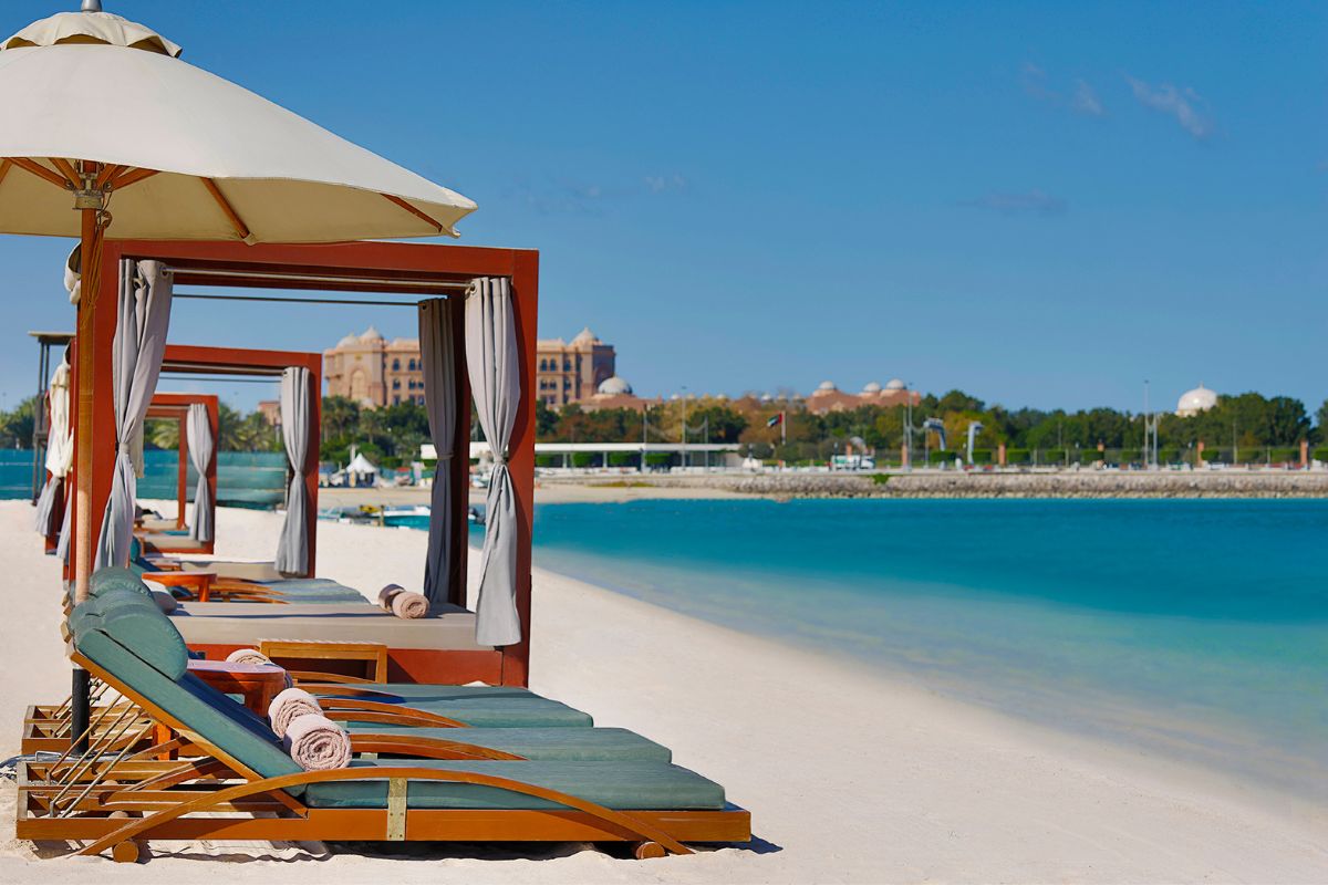 St. Regis Abu Dhabi beach, best things to do in Abu Dhabi, places to visit in Abu Dhabi, attractions in Abu Dhabi