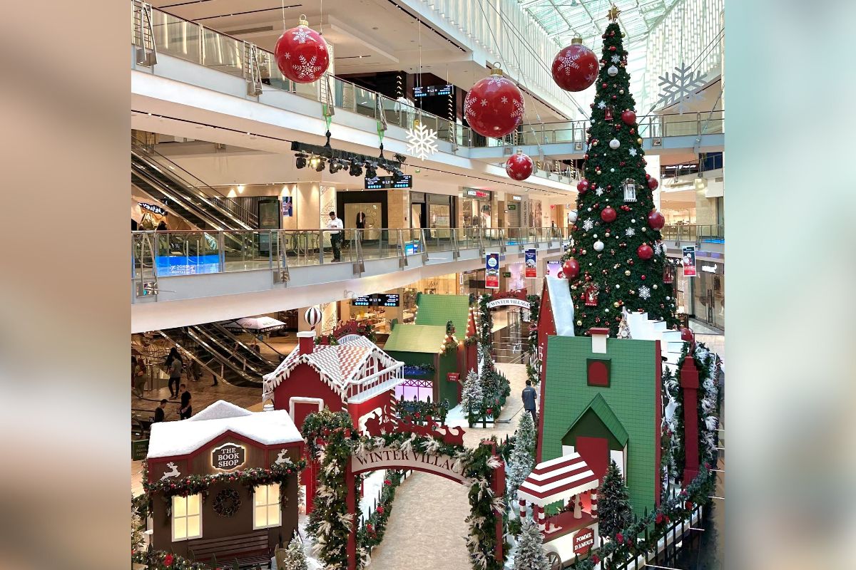 Christmas gifts at Abu Dhabi Mall