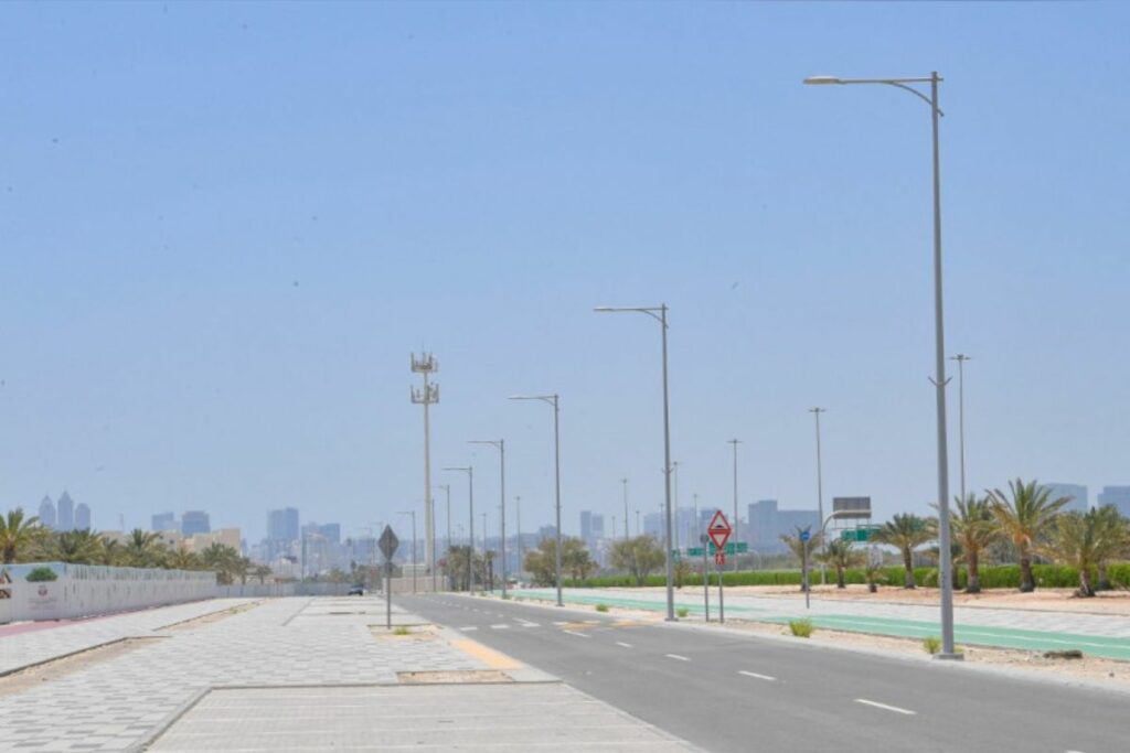 Abu Dhabi road
