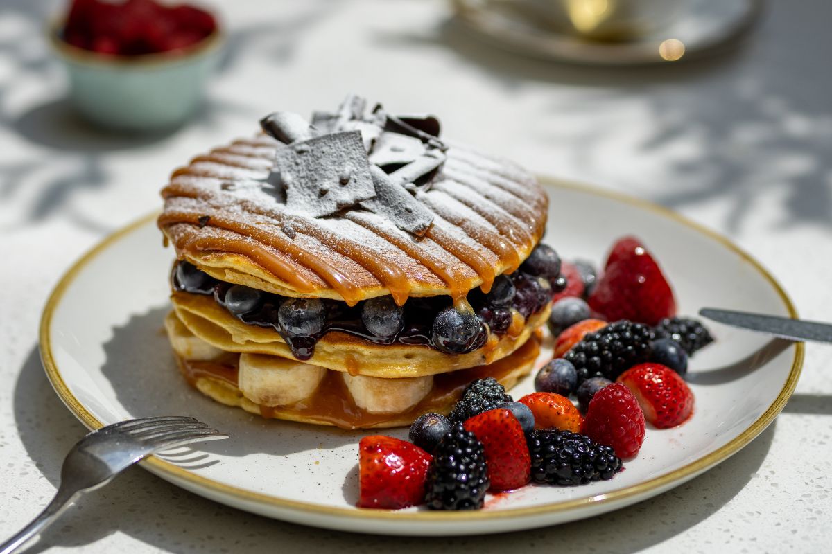 Al Wathba A Luxury Collection Desert Resort and Spa breakfast pancake with berries