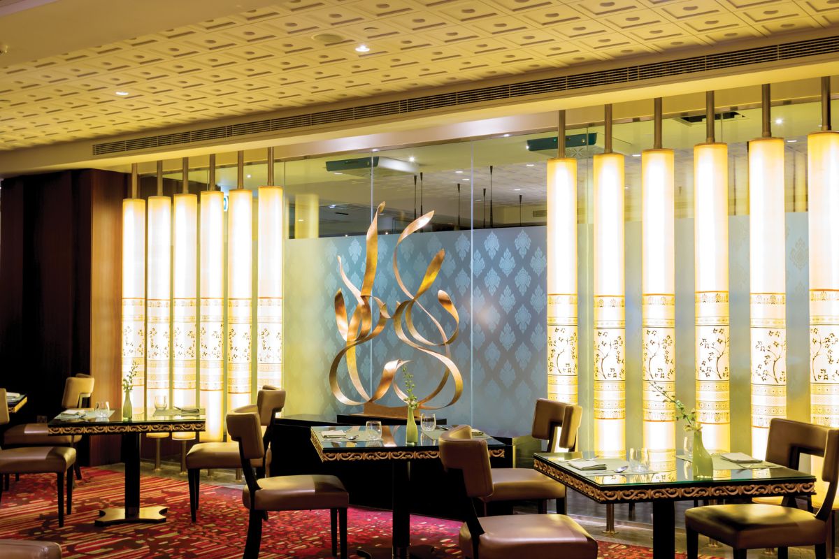 Benjarong Dusit Thani Abu Dhabi interior