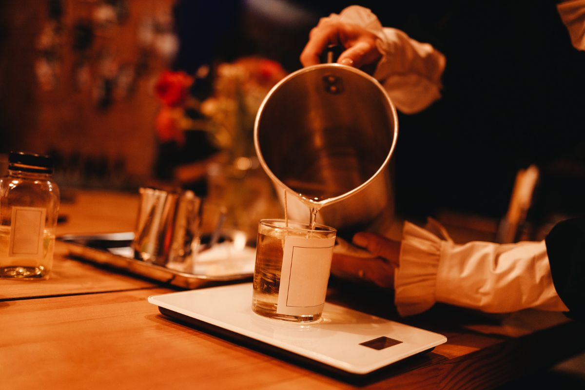 Candle making workshop at the Abu Dhabi Cultural Foundation