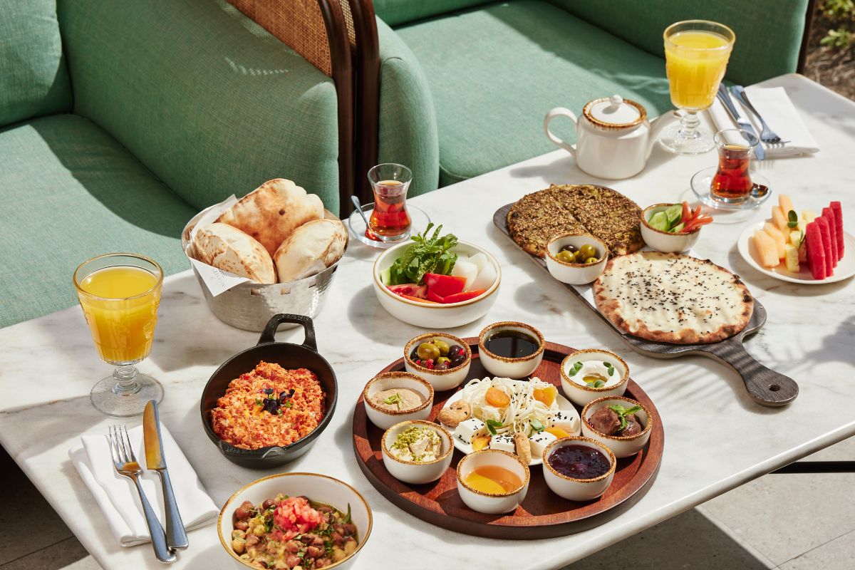 Mazaj Bab Al Bahr Fairmont Abu Dhabi breakfast