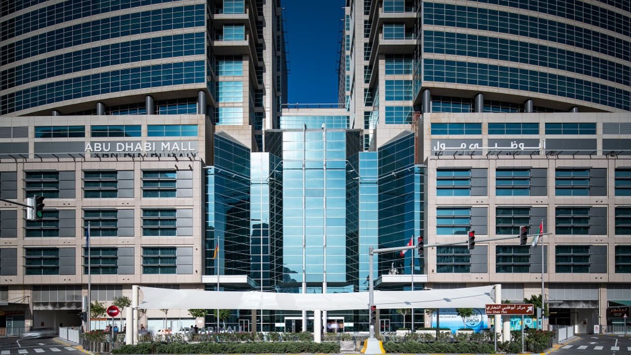 exterior part of abu dhabi mall