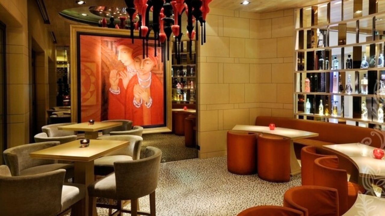 Ushna Fine Dining Restaurant