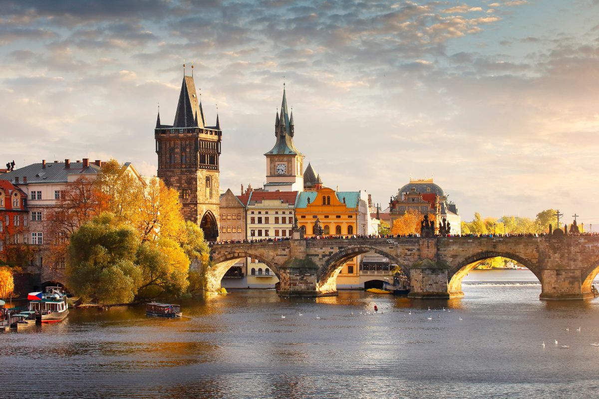 Prague and Warsaw routes for Etihad