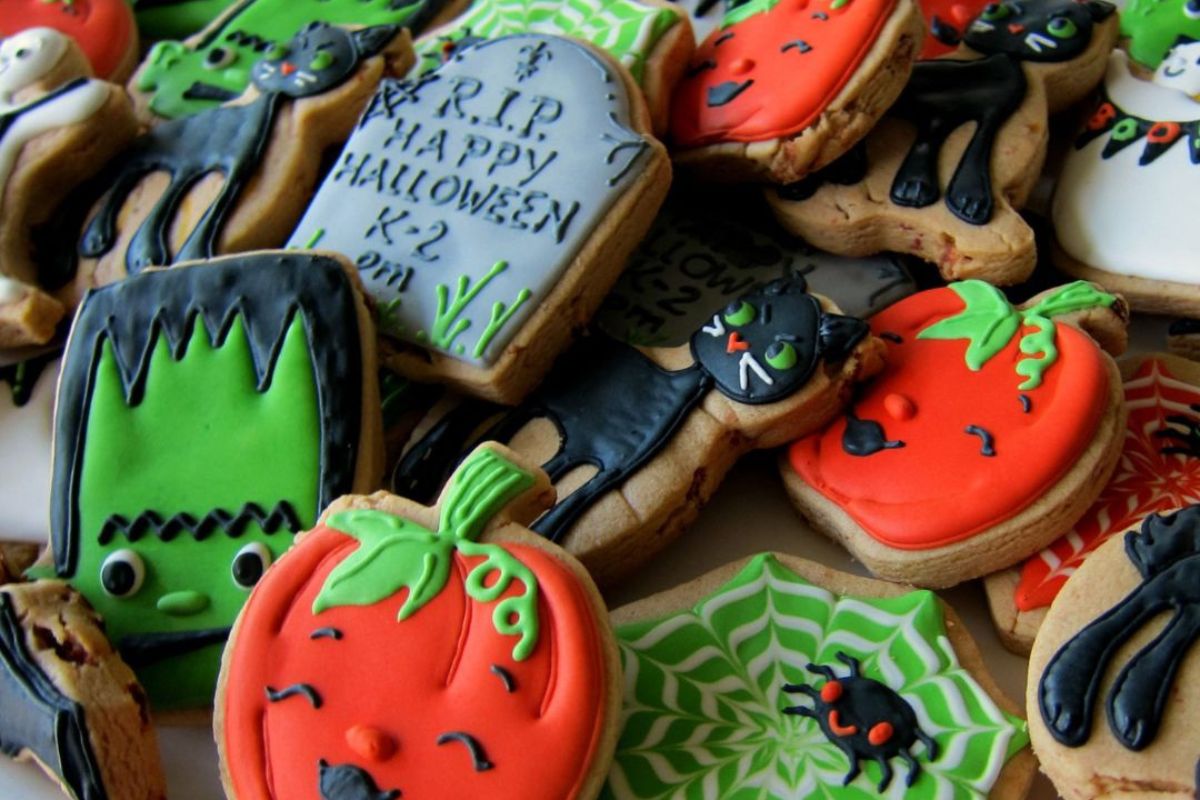 Halloween Little Acres biscuit