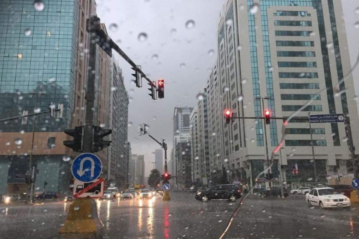 Rain in Abu Dhabi