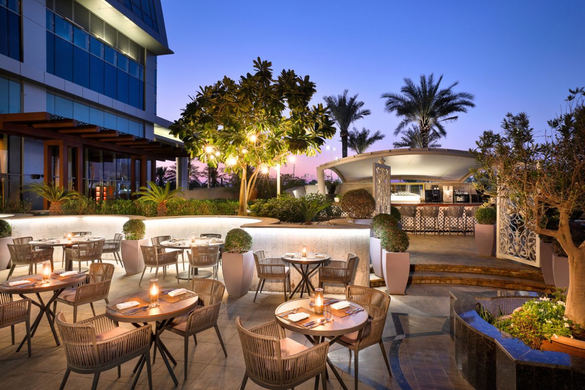 The St. Regis Abu Dhabi, The Terrace on the Corniche