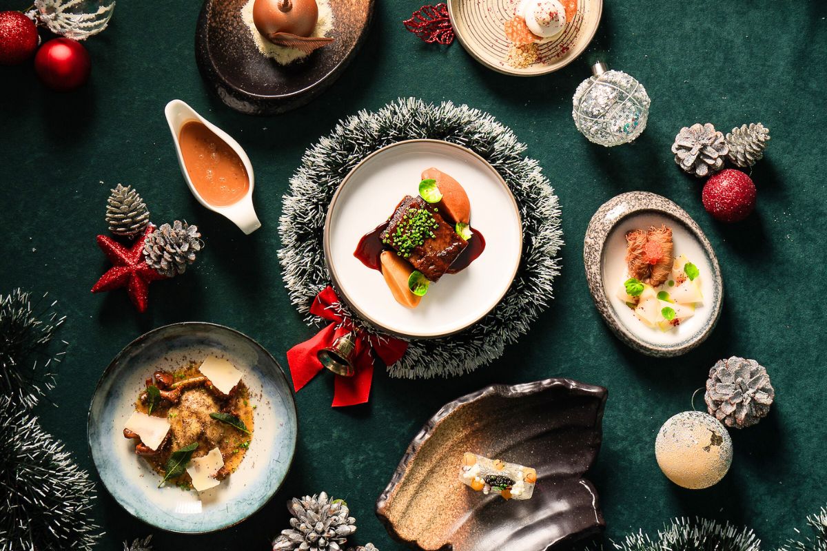 Christmas offers at Andaz Capital Gate Abu Dhabi