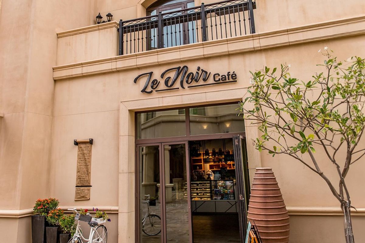 Le Noir Cafe at The St. Regis Saadiyat Abu Dhabi