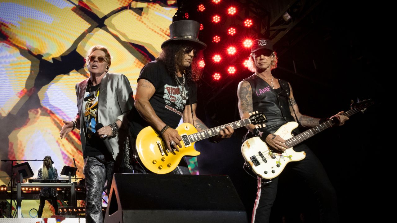guns n roses in abu dhabi guns n roses in abu dhabi