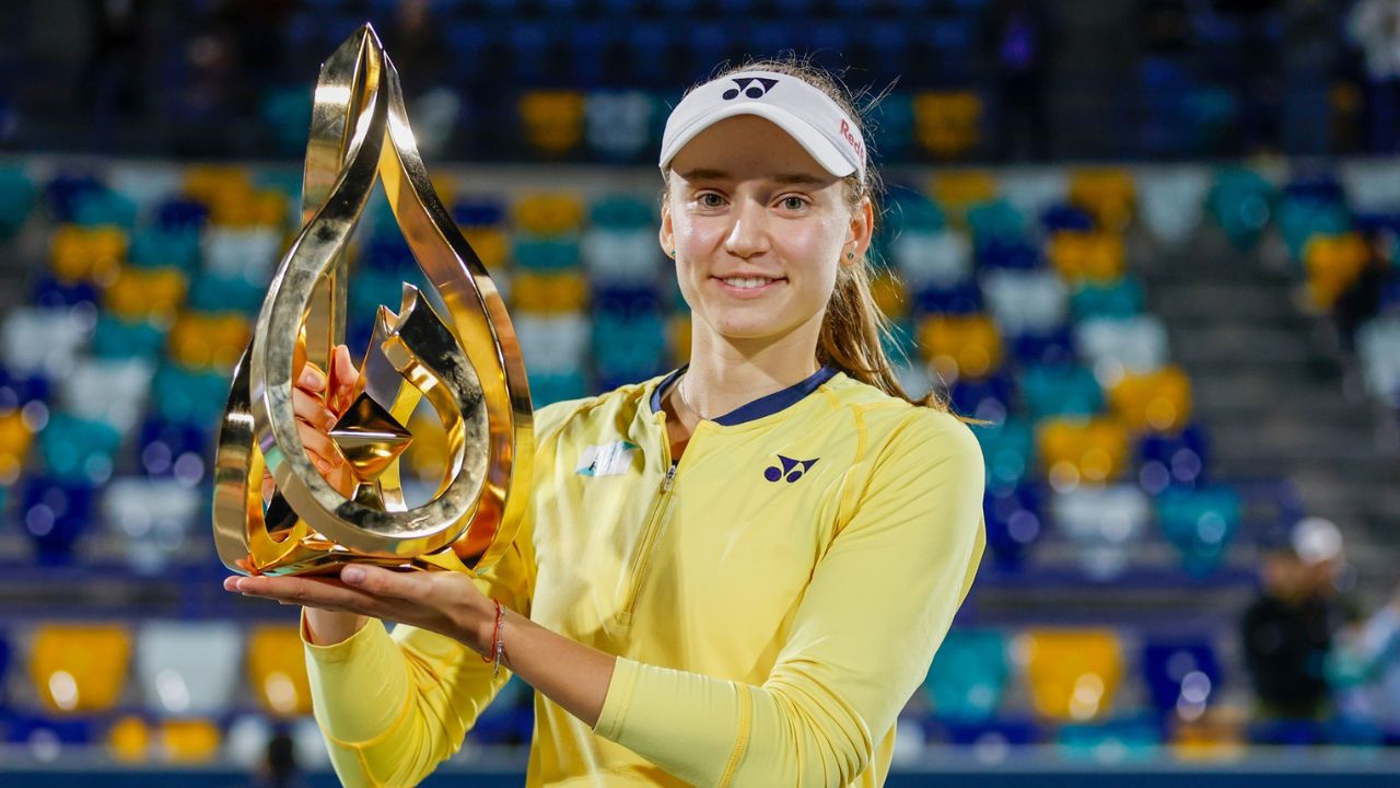 elena rybakina at mubadala abu dhabi open 2025