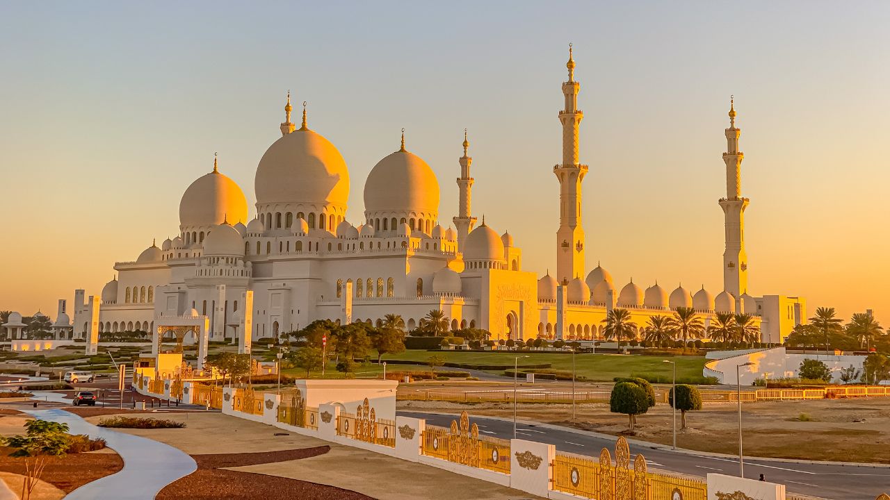 sheikh zayed grand mosque