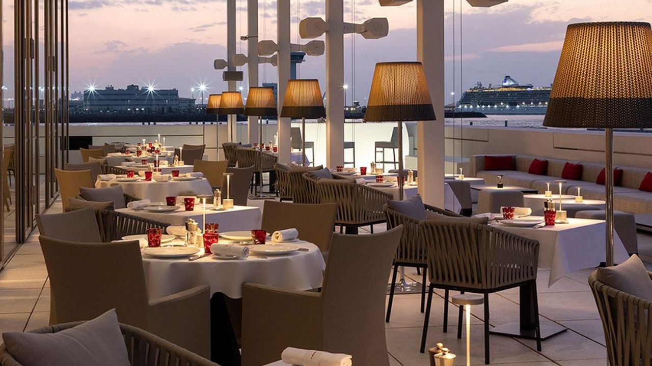 Fouquet's Abu Dhabi outdoor seating