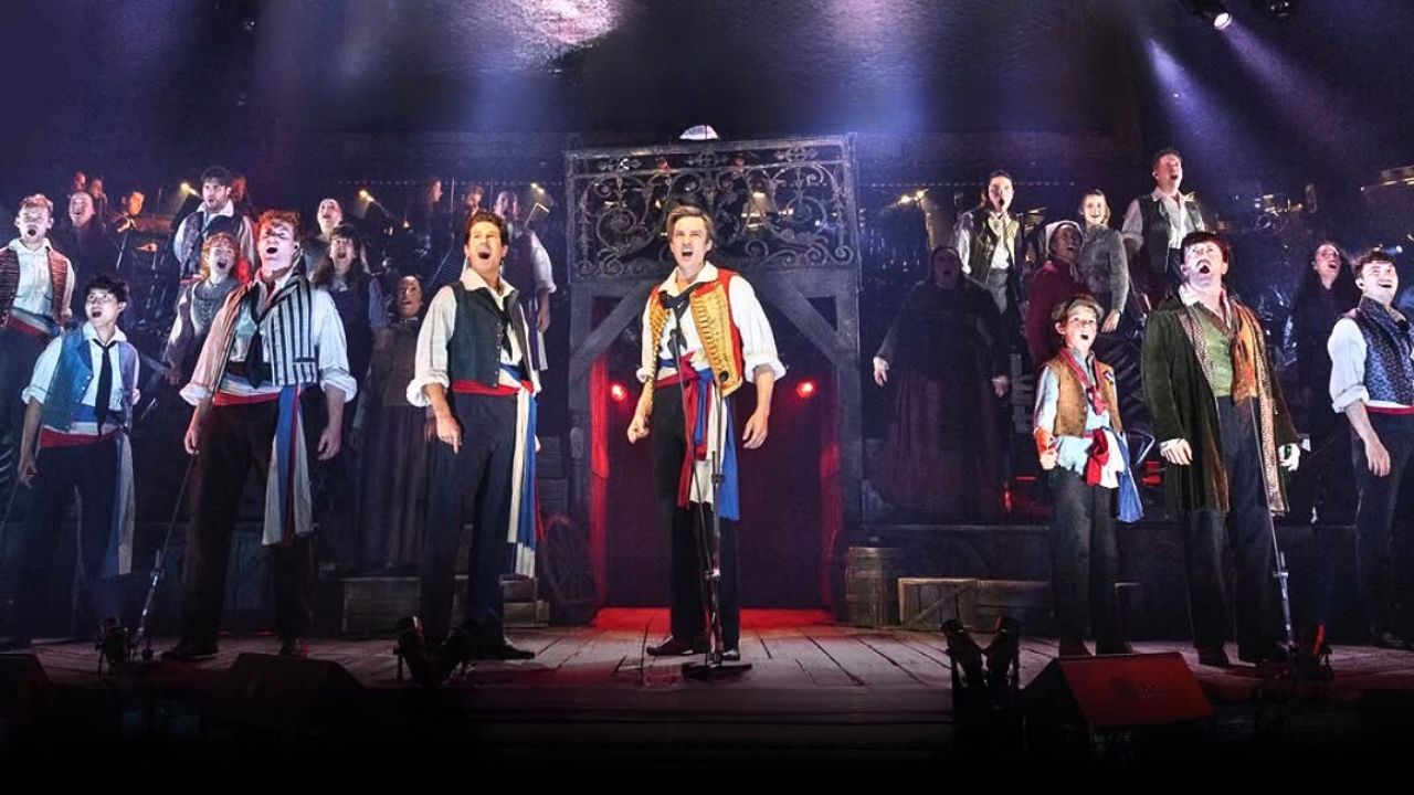 les miserables cast etihad arena