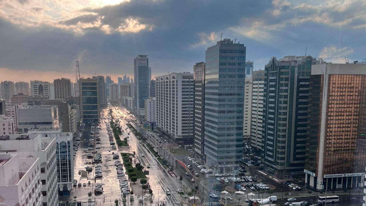 rain abu dhabi