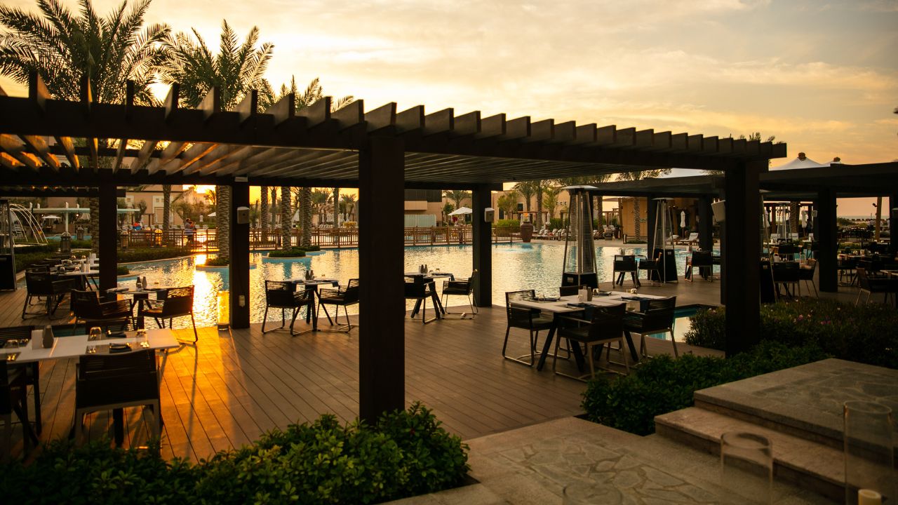 turtle bay and grill saadiyat rotana resort and villas, 