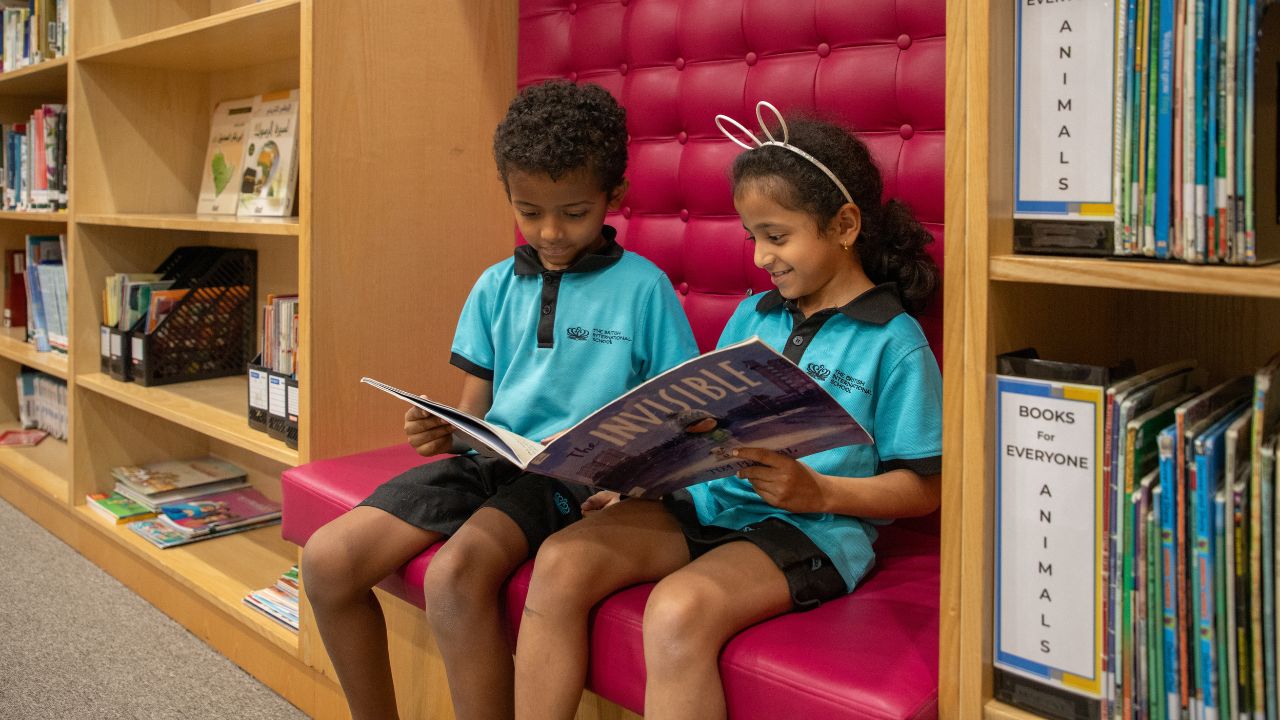 bis abu dhabi students reading