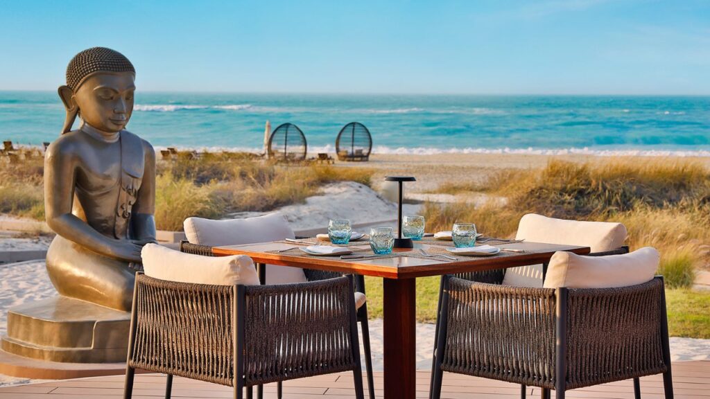 Buddha-Bar Beach Abu Dhabi table