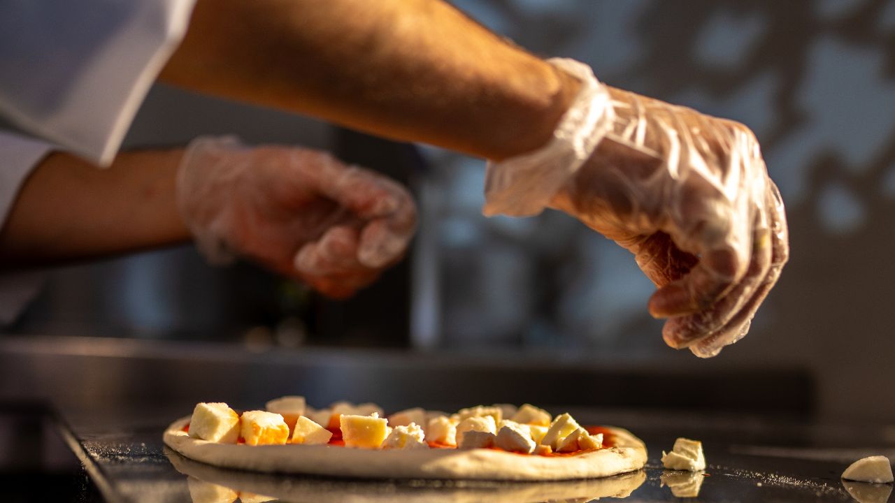taparelle breakfast pizza