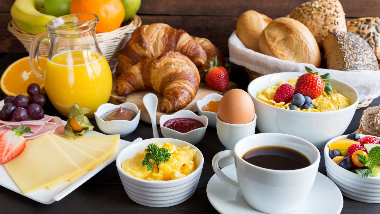 breakfast cuisine