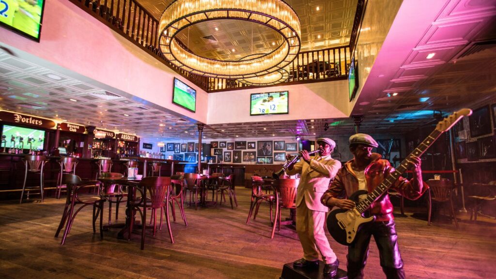 porters english pub grand millennium
