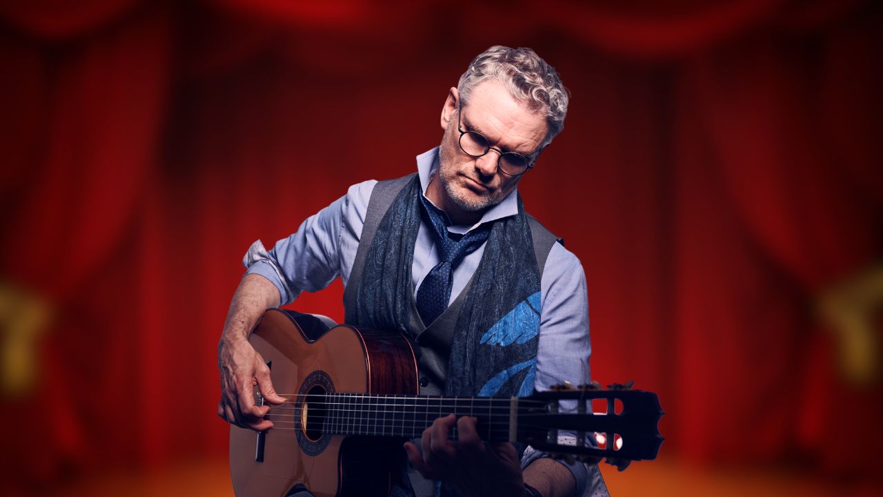 Jesse Cook returns to the UAE