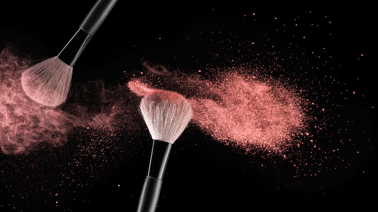 make up blush powder