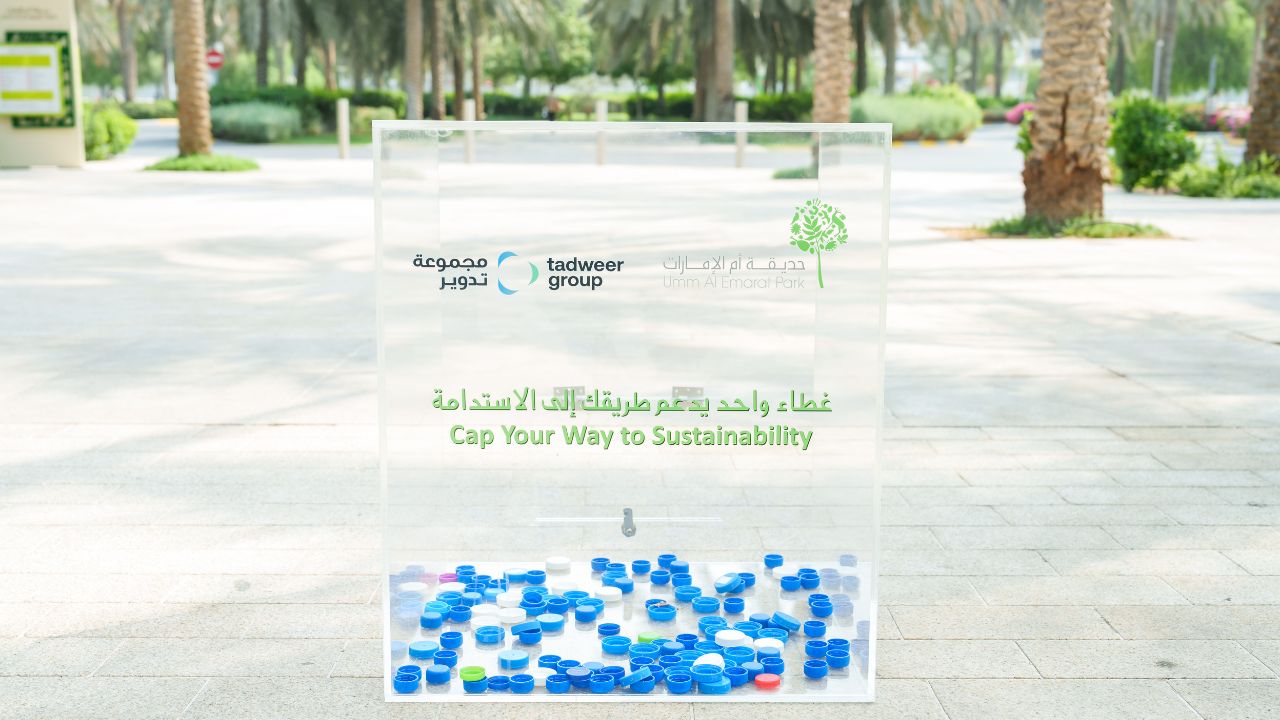 bottle cap recycling in partnership between tadweer and umm al emarat park