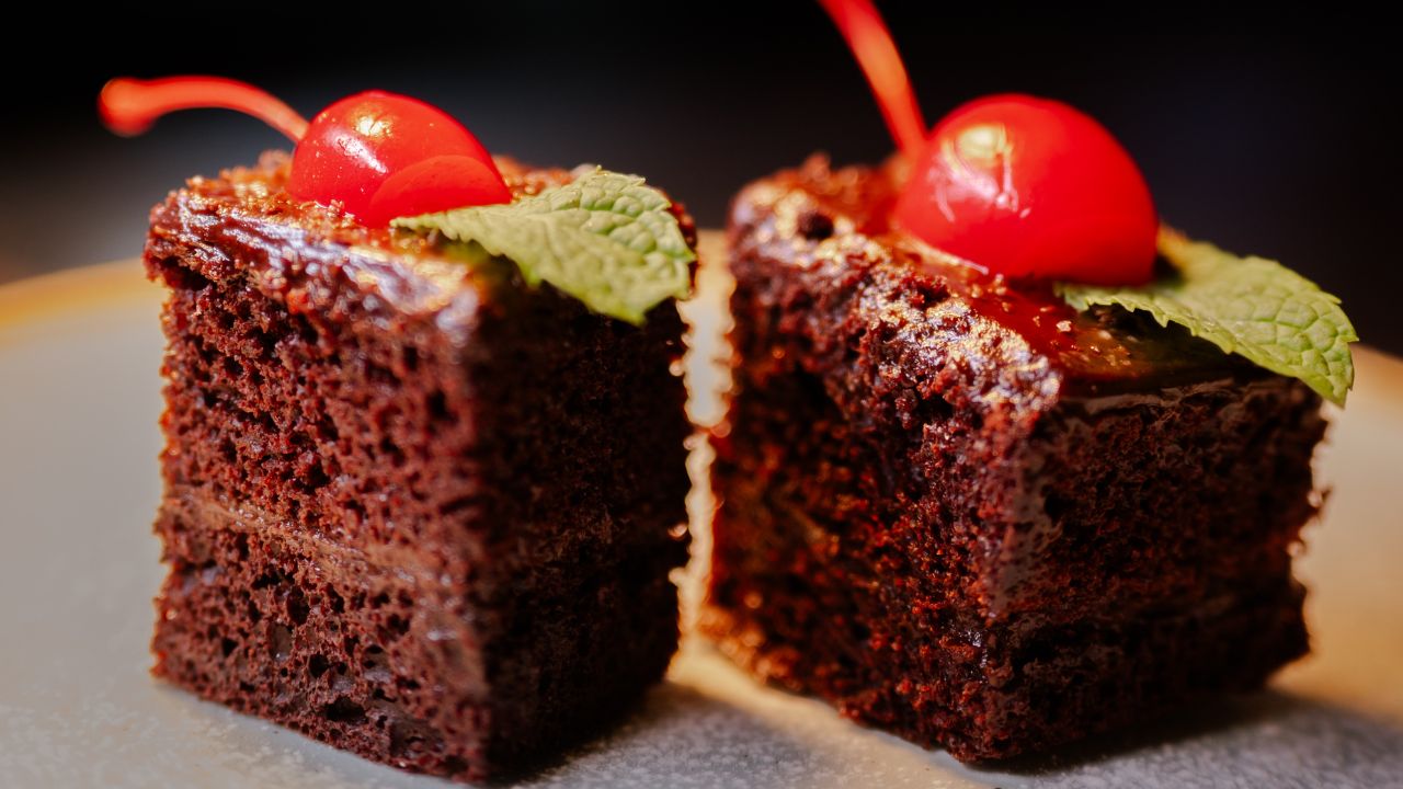 ting irie abu dhabi chocolate cake free