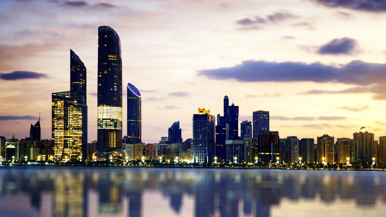 abu dhabi skyline image (3) abu dhabi skyline gloomy weather