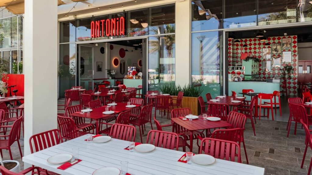 antonia restaurant