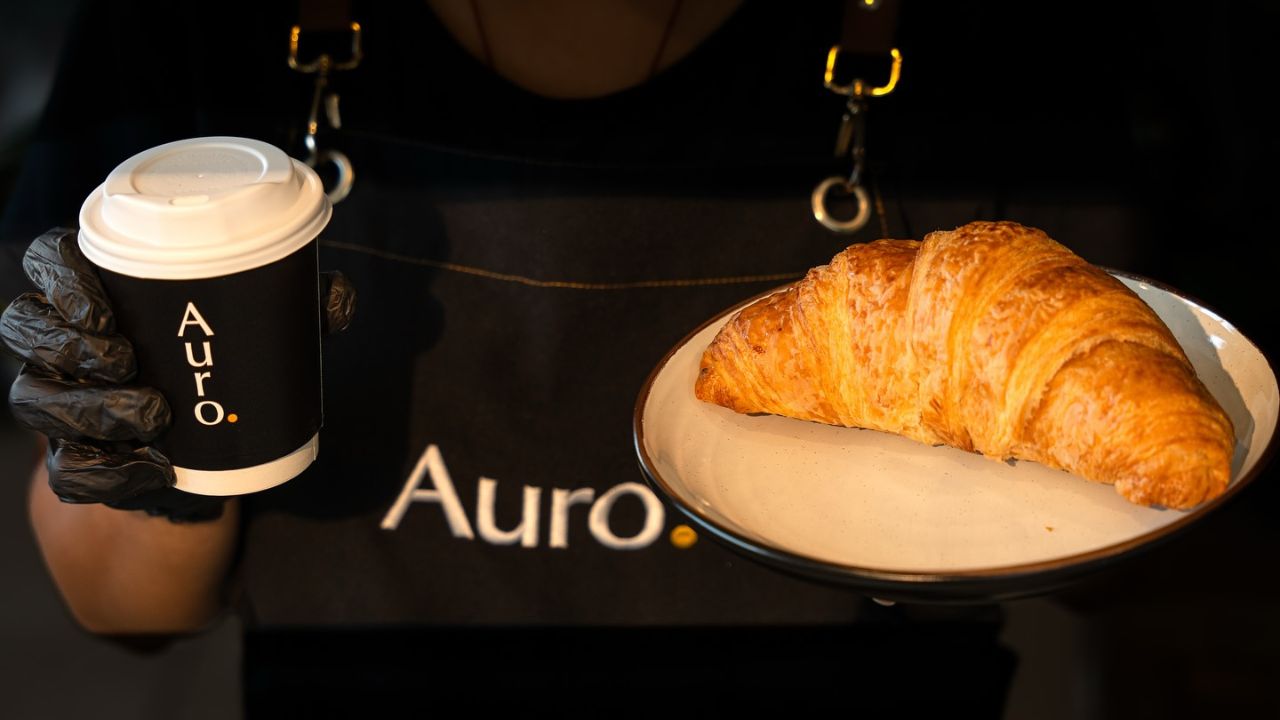 auro coffee shop abu dhabi 