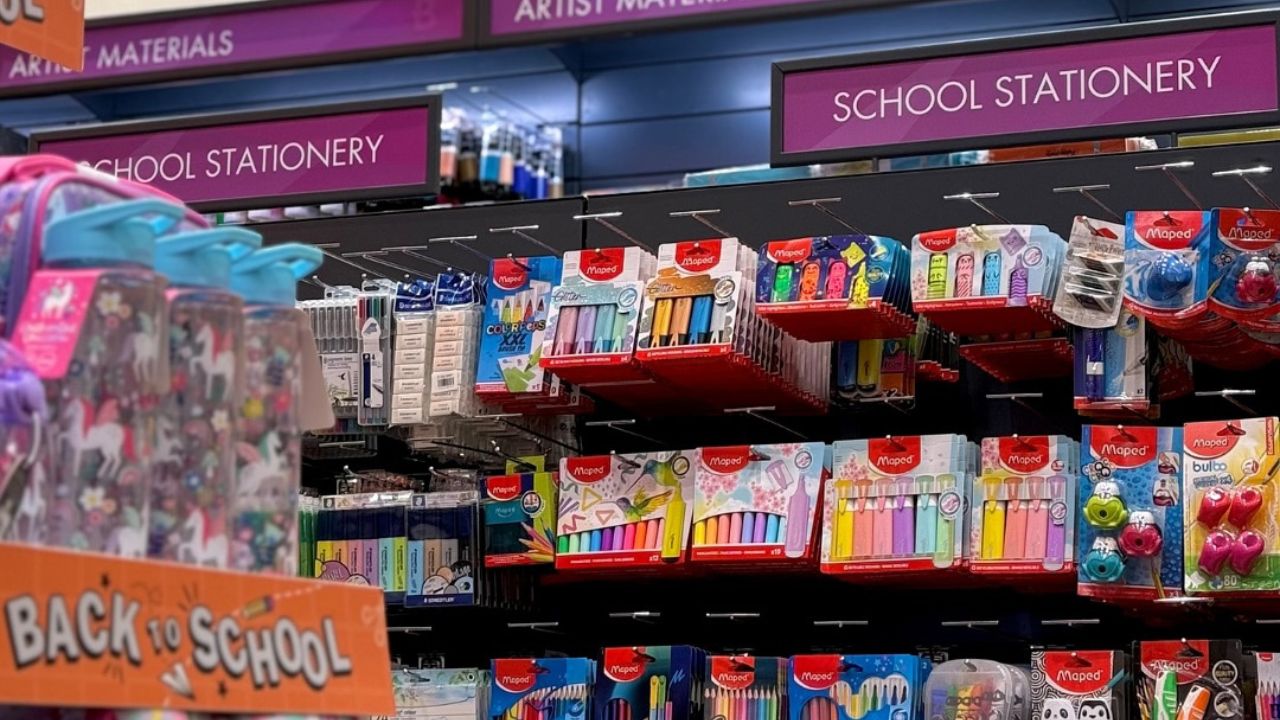 Borders abu dhabi mall