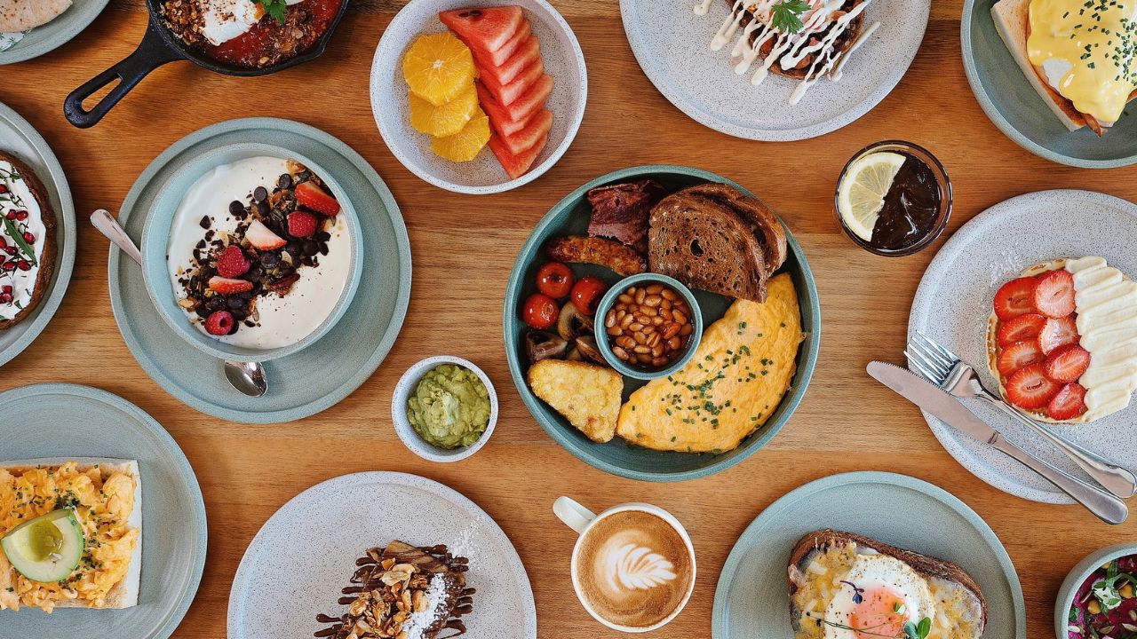circle cafe abu dhabi cusine