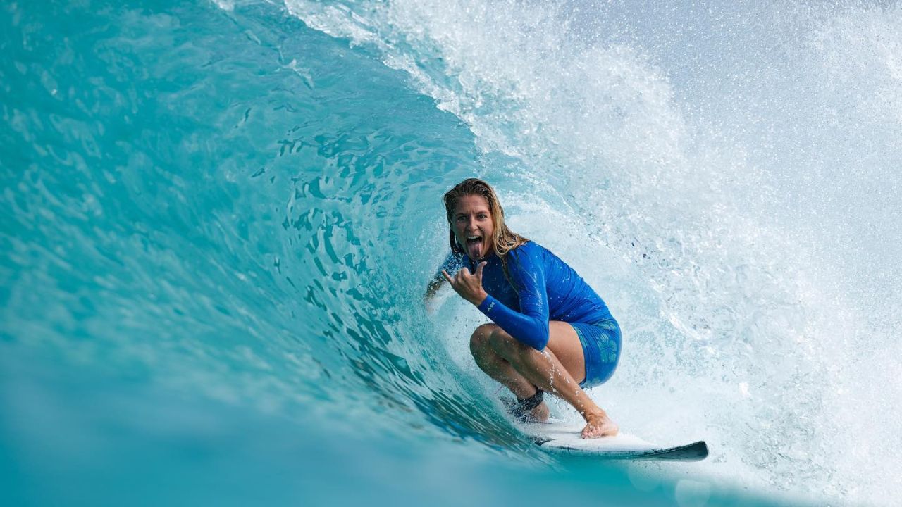 Surf abu dhabi