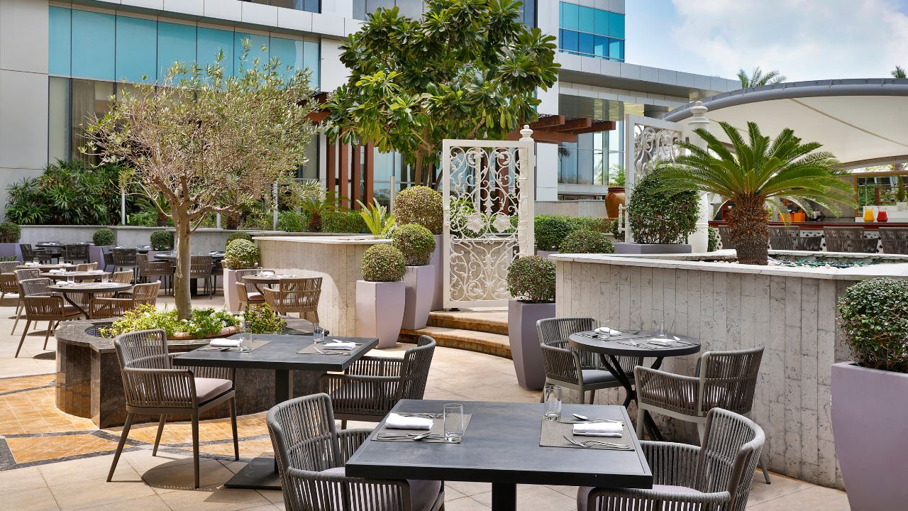 st regis abu dhabi (5) Terrace on the corniche at st regis abu dhabi outdoor dining