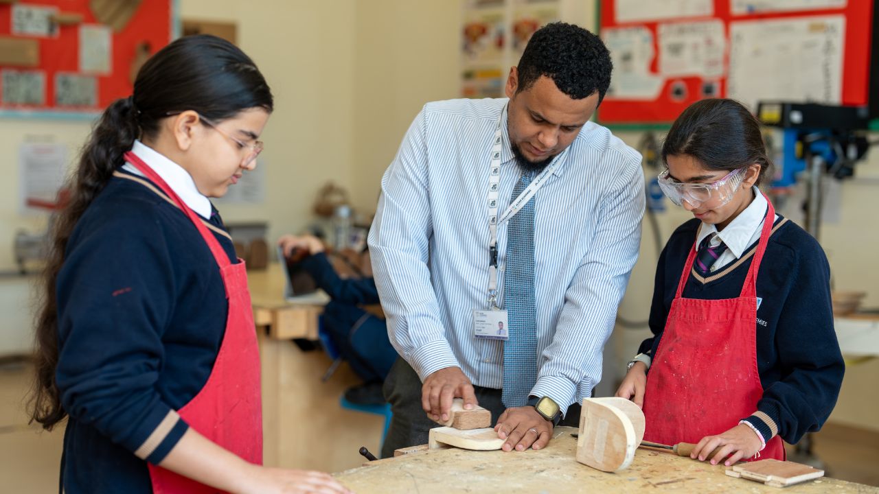 bateen world academy (2) Bateen World Academy