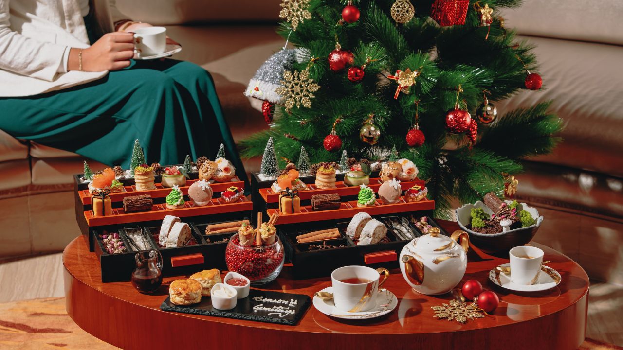 andaz capital gate (3) andaz capital gate abu dhabi festive 2025