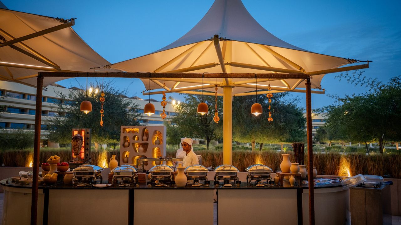 erth abu dhabi themed nights