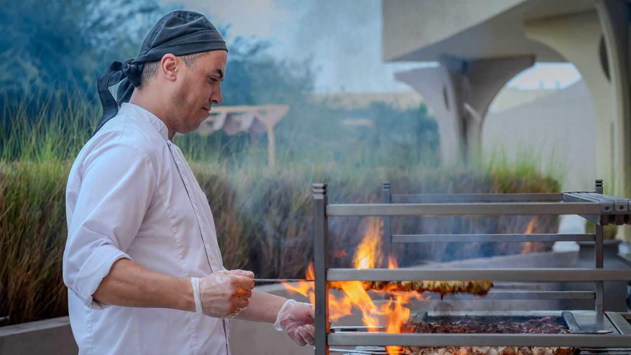 erth abu dhabi themed nights