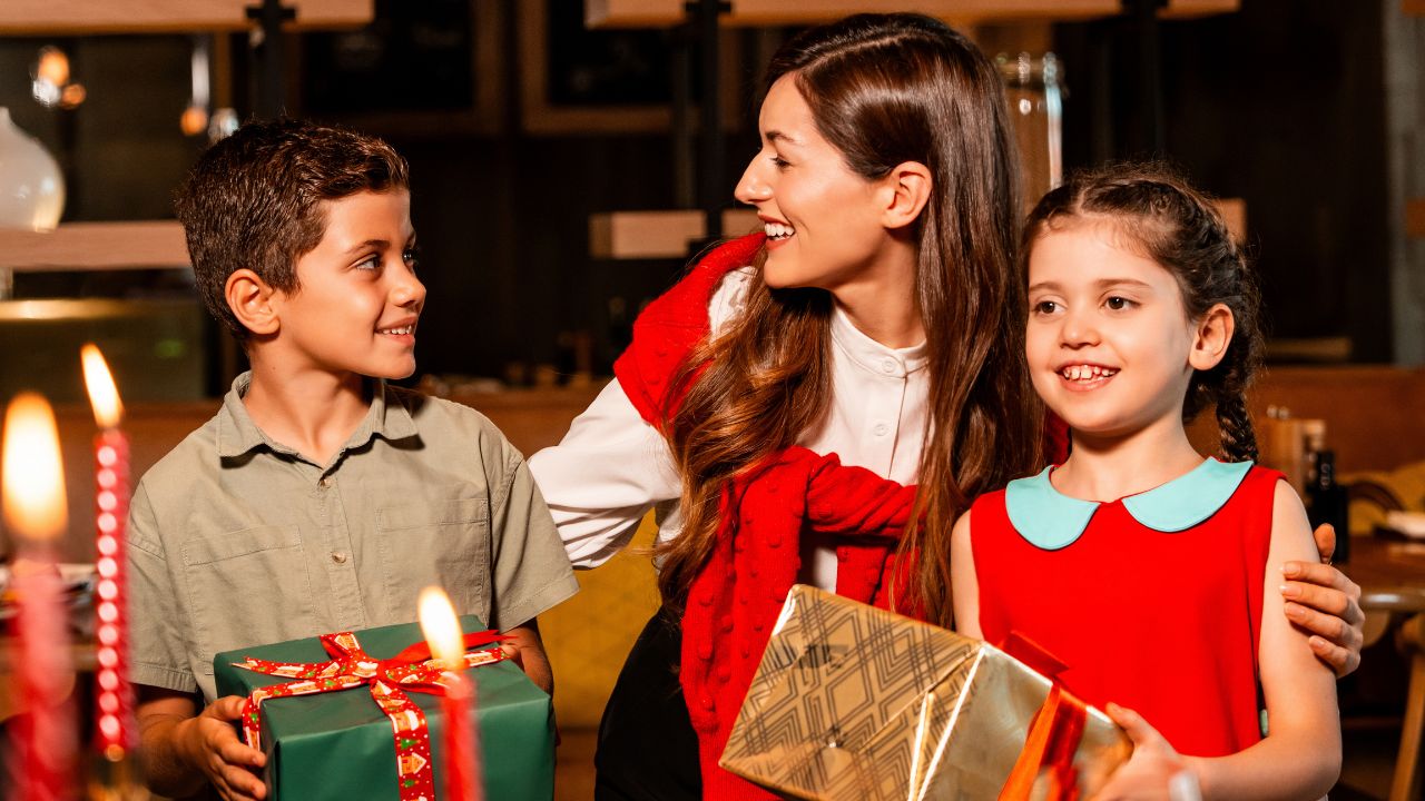 christmas celebration at verso grand hyatt